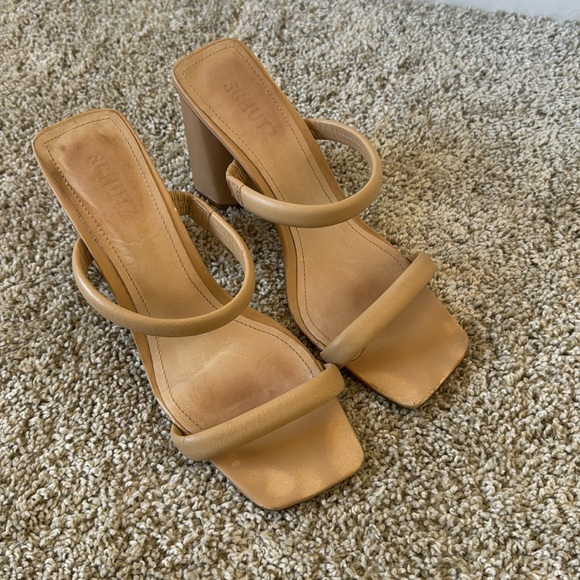Schutz ULLY NAPPA LEATHER SANDAL - Picture 4 of 9